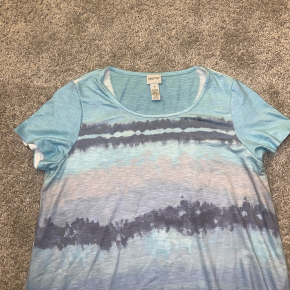 Zenergy Light Blue & Gray Shirt size 1 - Picture 4 of 7